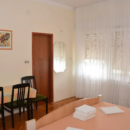 Ferienhaus Zubac Apartment *