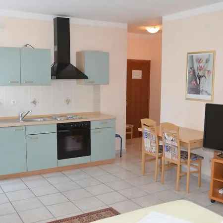 Apartment Ferienhaus Zubac Vodice