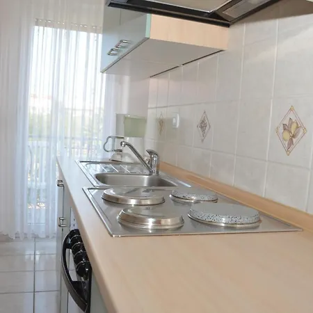 Ferienhaus Zubac Apartment *